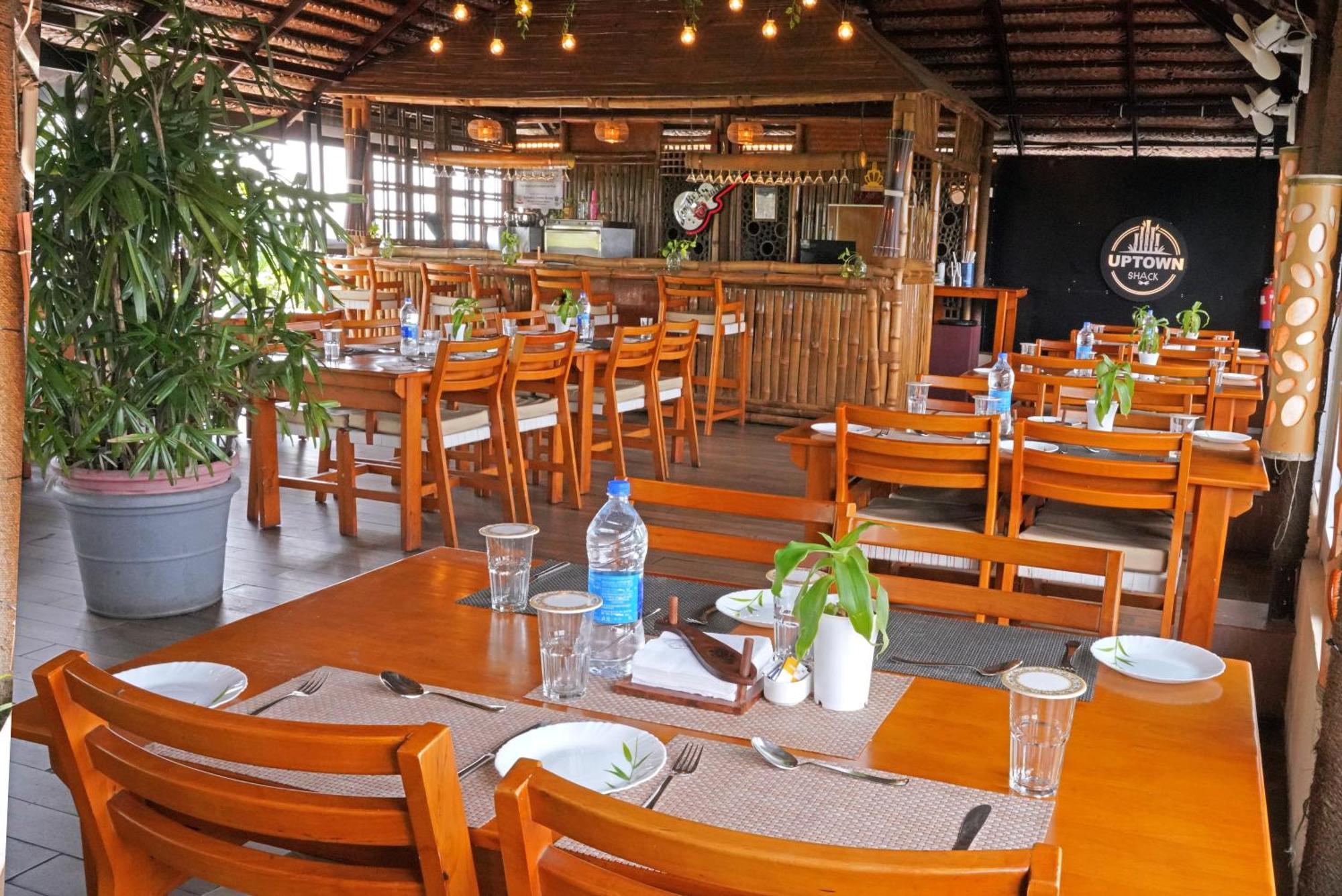 Kga Elite Continental Hotel Tiruvalla Dış mekan fotoğraf