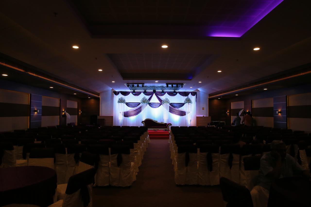 Kga Elite Continental Hotel Tiruvalla Dış mekan fotoğraf