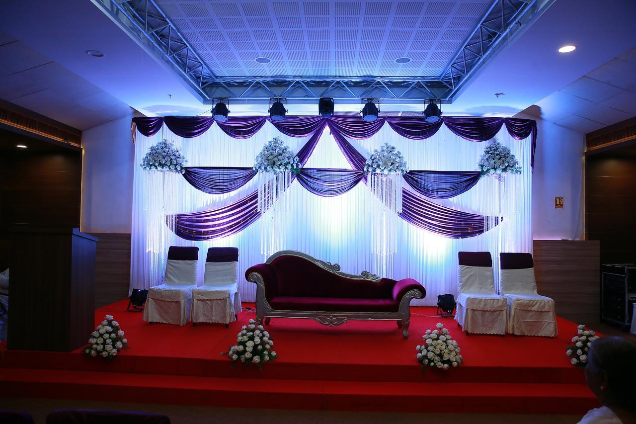 Kga Elite Continental Hotel Tiruvalla Dış mekan fotoğraf